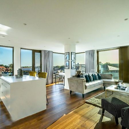 Апартаменты Skyview Retreat @ Ryedale House Йорк Экстерьер фото
