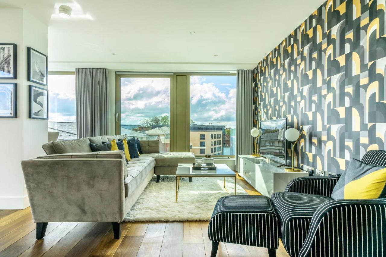 Апартаменты Skyview Retreat @ Ryedale House Йорк Экстерьер фото