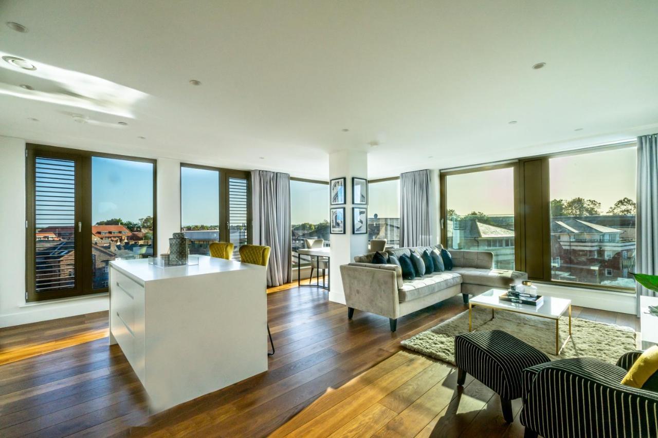 Апартаменты Skyview Retreat @ Ryedale House Йорк Экстерьер фото