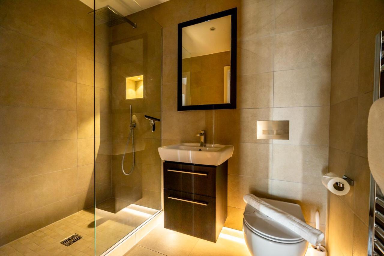 Апартаменты Skyview Retreat @ Ryedale House Йорк Экстерьер фото